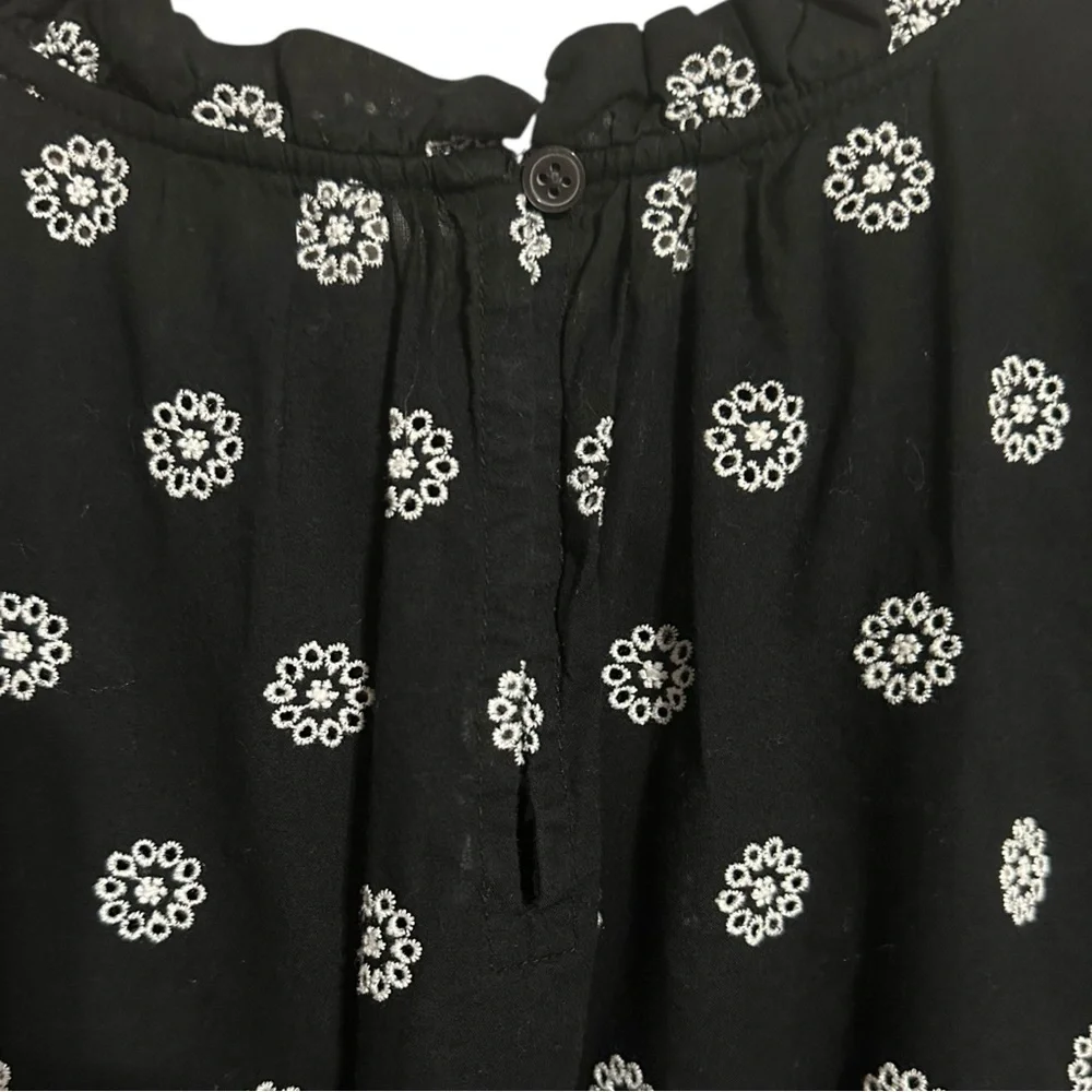 Loft Black and White Embroidered Eyelet Puff Sleeve High Neck Boho Top Size L